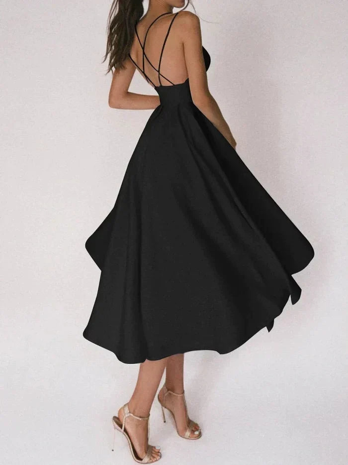Elegantes Damenkleid mit V-Ausschnitt