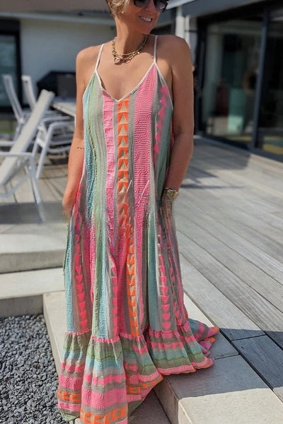 – "Away on Vacay" Cami-Maxikleid mit Ethno-Print