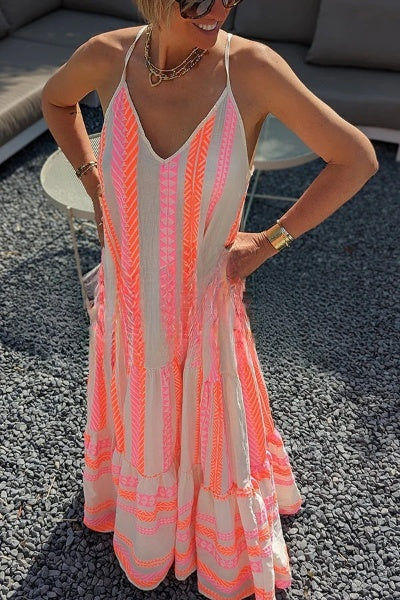 – "Away on Vacay" Cami-Maxikleid mit Ethno-Print