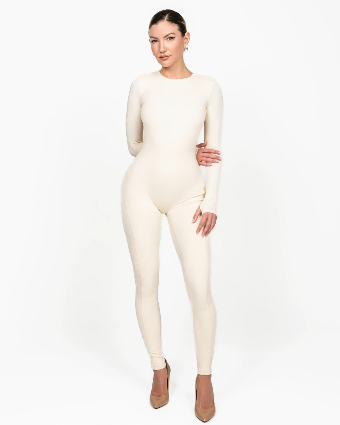 Merche einteiliger Jumpsuit mit ärmellosem und rückenfreiem Design