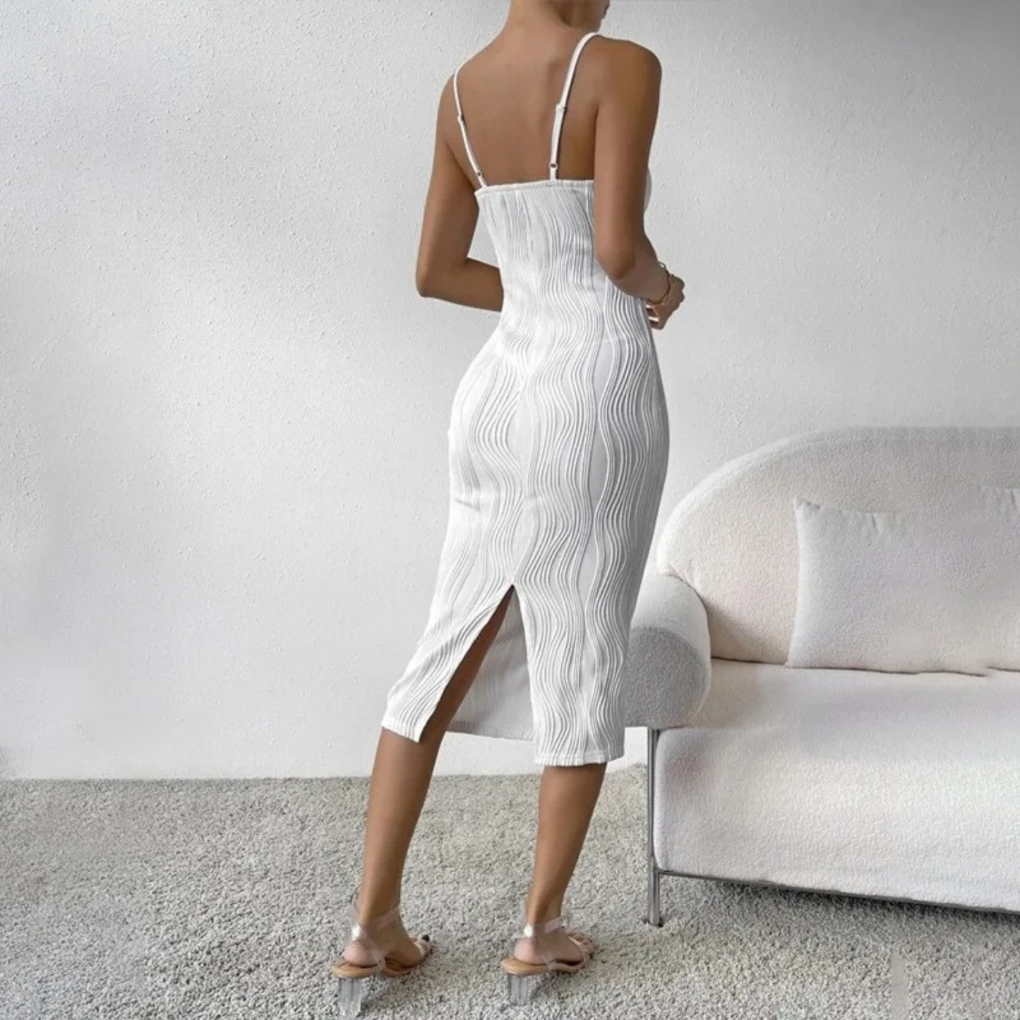 Merche ärmelloses Sommerkleid in Weiß mit Streifen