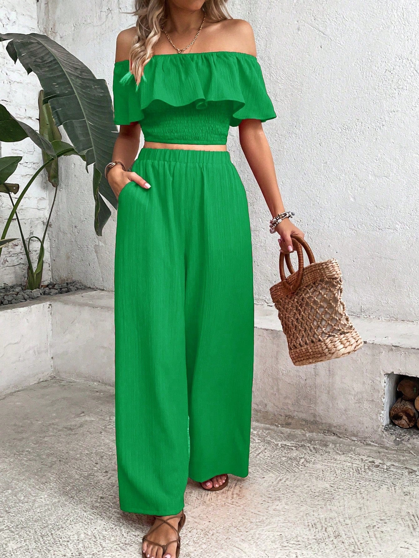 WW | Schulter Rüsche Besatz Crop Top & Weite Beinform Hosen