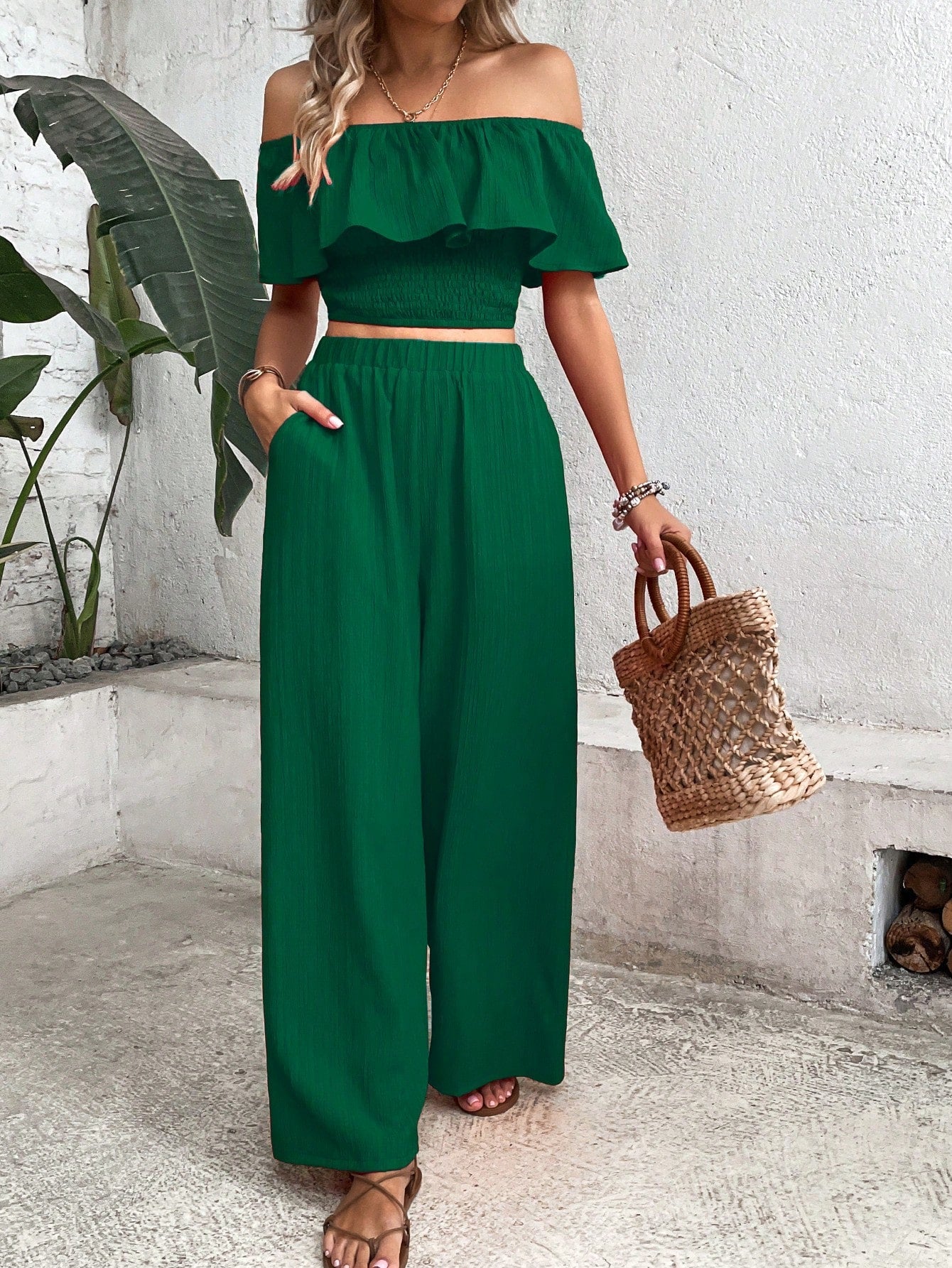 WW | Schulter Rüsche Besatz Crop Top & Weite Beinform Hosen