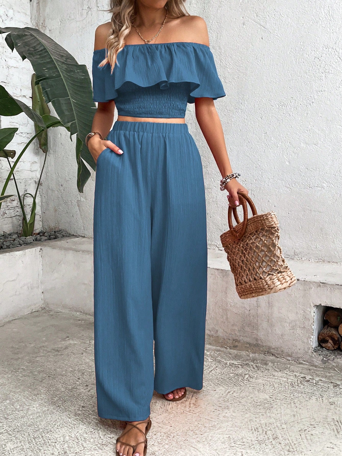 WW | Schulter Rüsche Besatz Crop Top & Weite Beinform Hosen