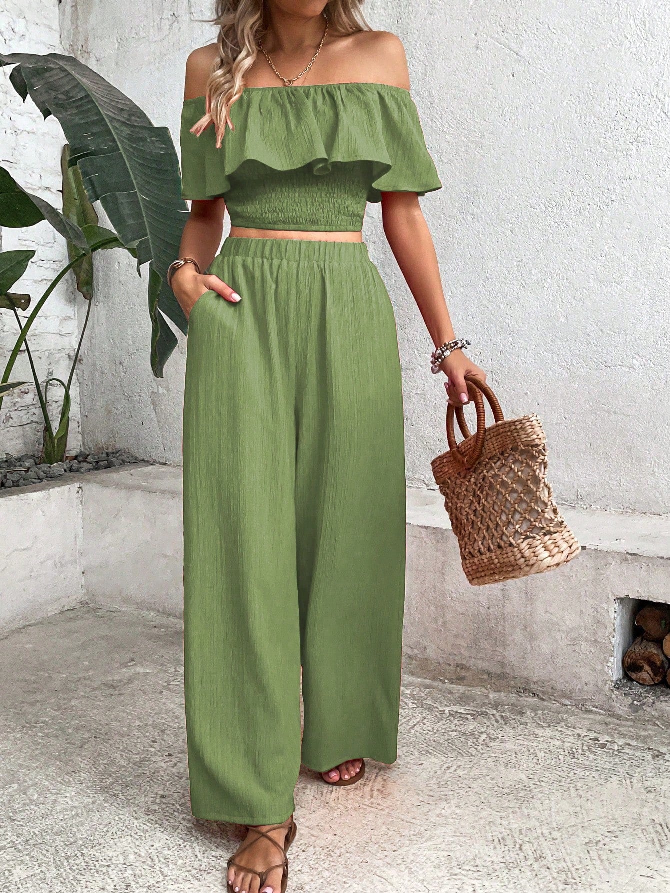 WW | Schulter Rüsche Besatz Crop Top & Weite Beinform Hosen