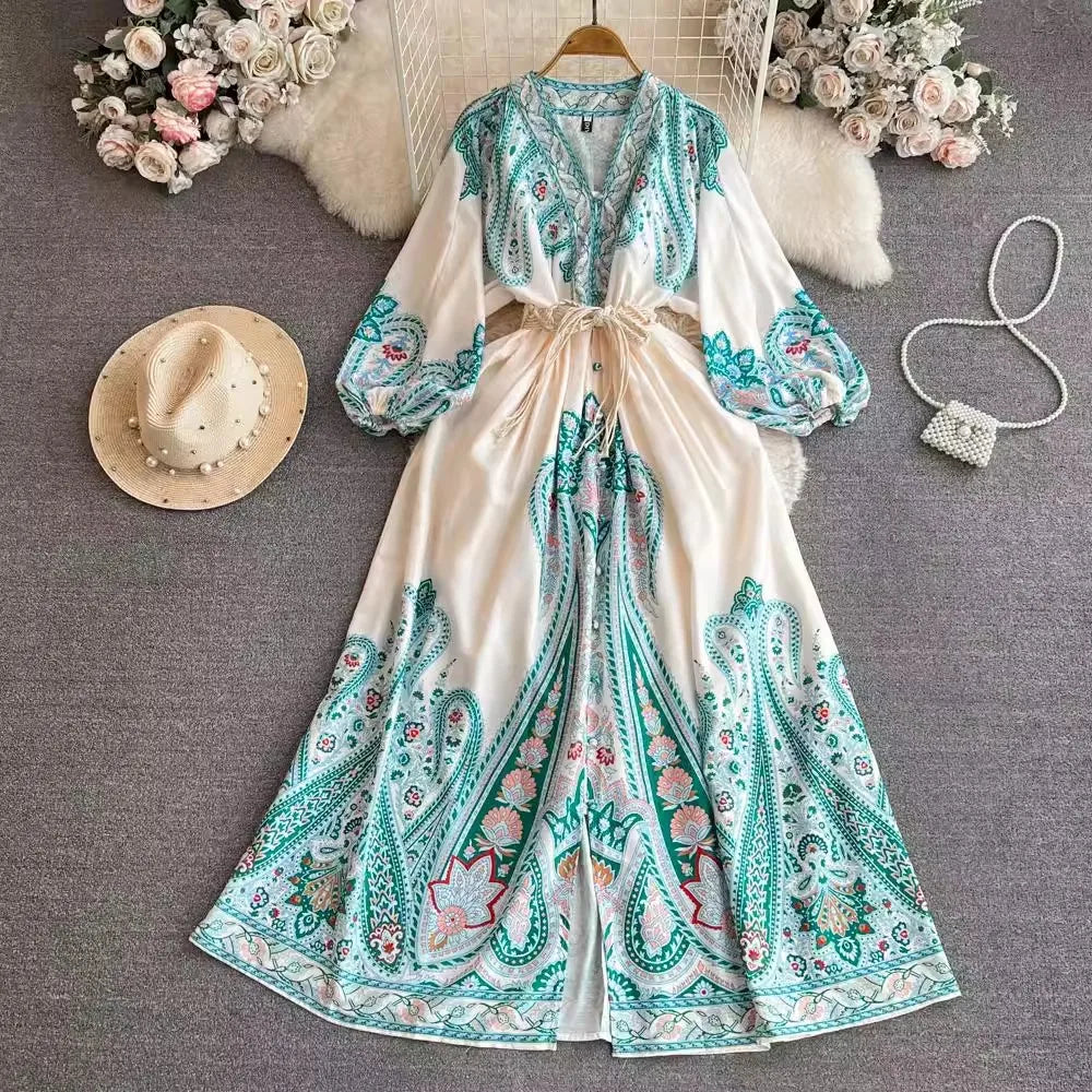 Boho Stil mit V-Ausschnitt und Laternenärmeln