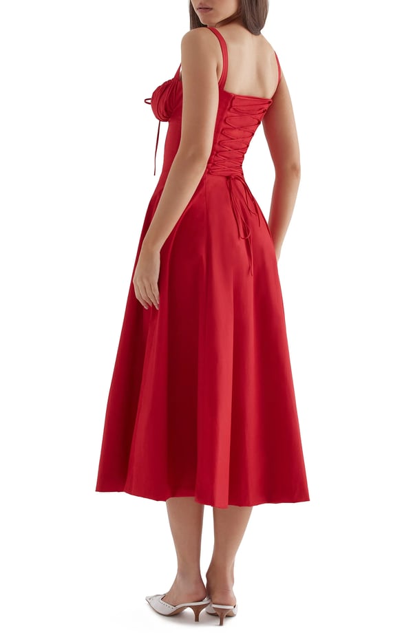 – Geblümtes Bustier-Kleid mit Taillenformung