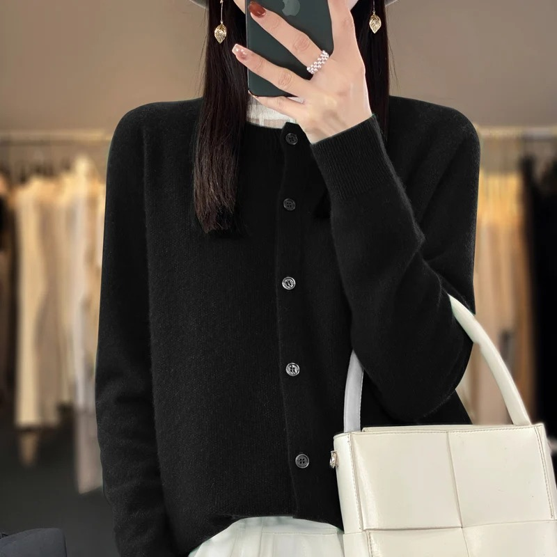 WW | Wollstrickjacke Damen Mit Rundhalsausschnitt Und Knopfleiste