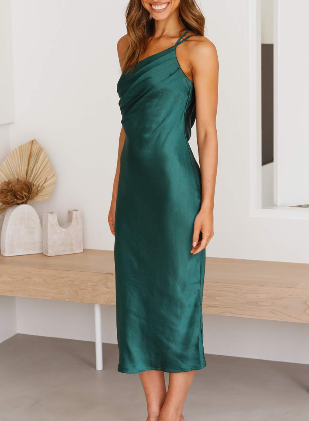bodycon Kleid mit schrägem Ausschnitt ohne Ärmel für Damen | Christa