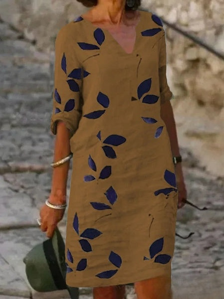 – Basic-Damenkleid mit halben Ärmeln und Blumendruck