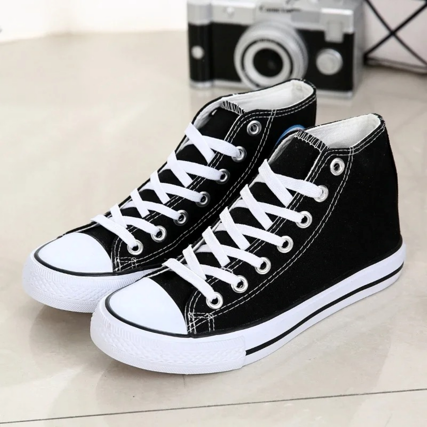 WW | Weiße Winddichte Damen Hohe Sneakers Mit Runder Spitze