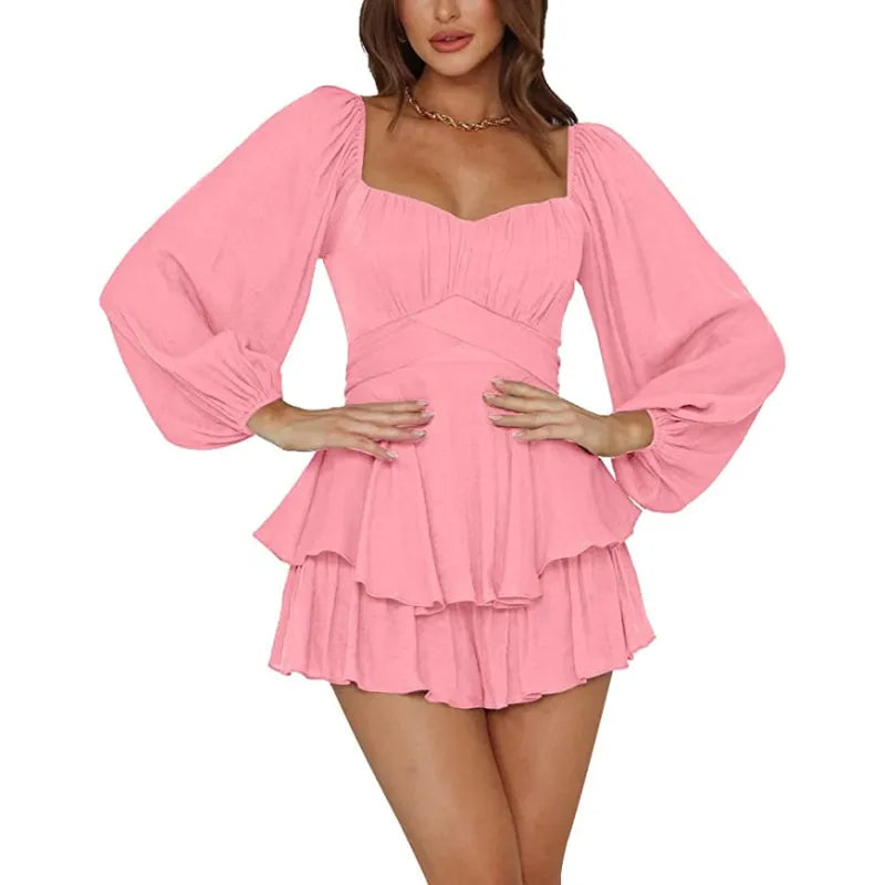 Braunes Minikleid mit langen Ärmeln