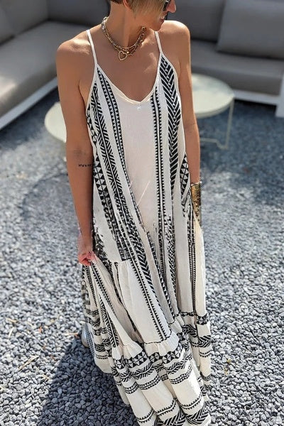 – "Away on Vacay" Cami-Maxikleid mit Ethno-Print