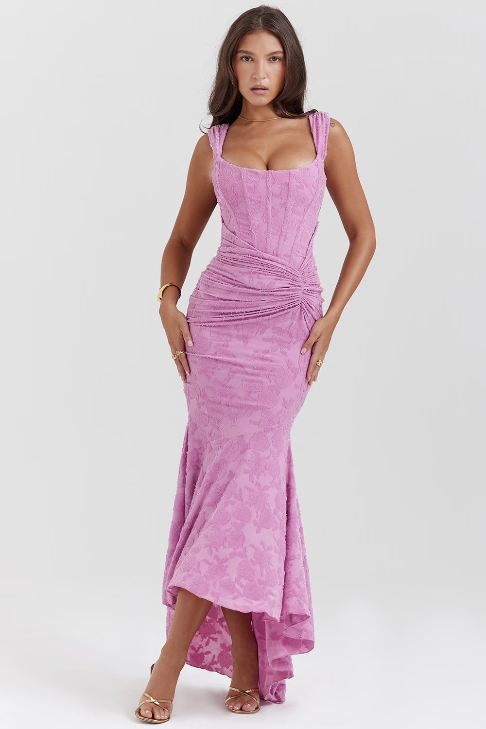 WW | Zauberhaftes Kleid Mit Floraler Eleganz