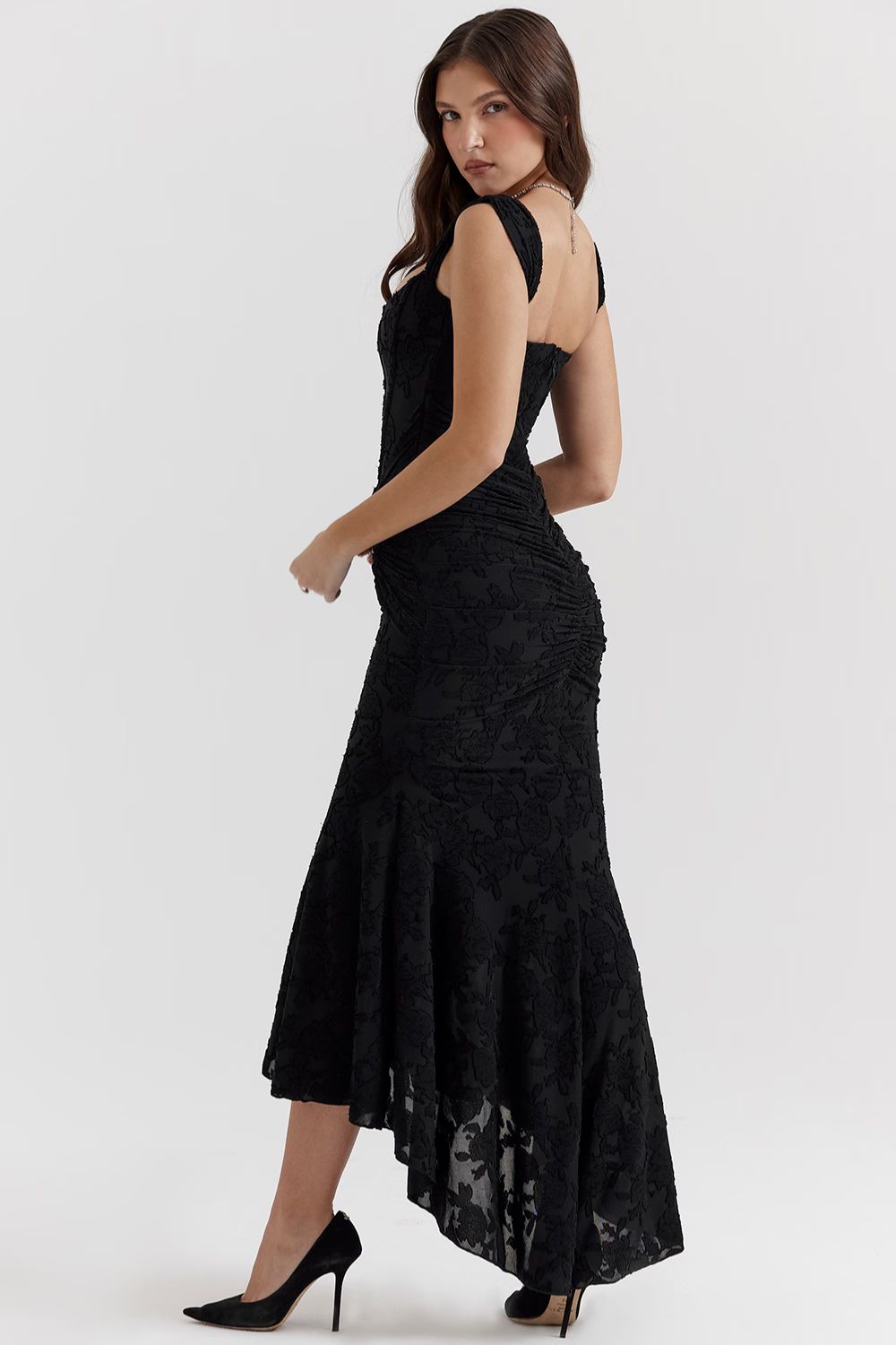 WW | Zauberhaftes Kleid Mit Floraler Eleganz