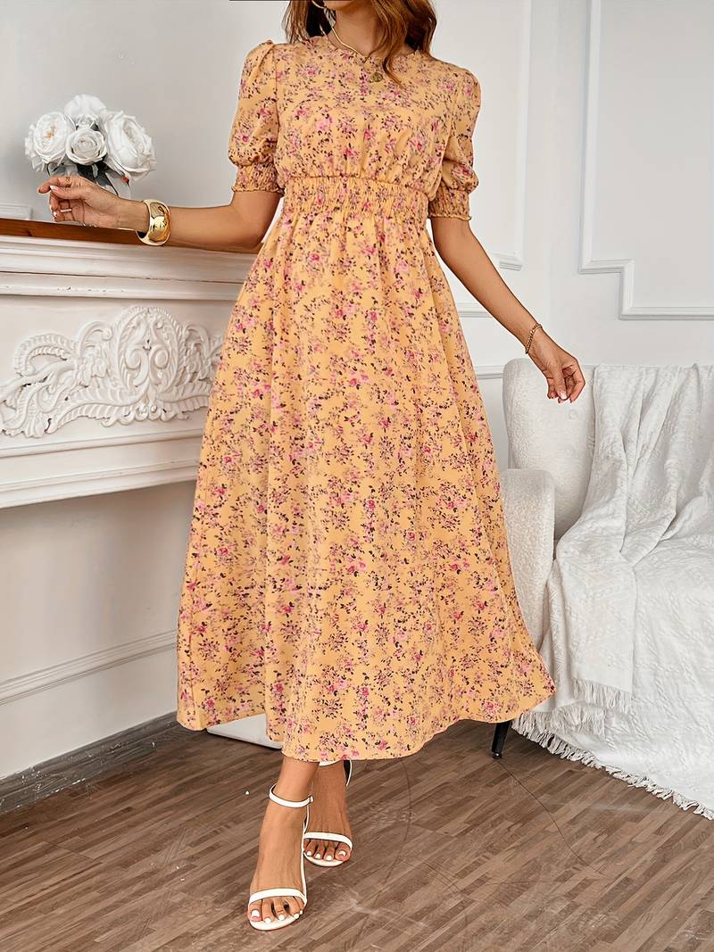 – kleid mit blumendruck und rundhalsausschnitt für frühling und sommer