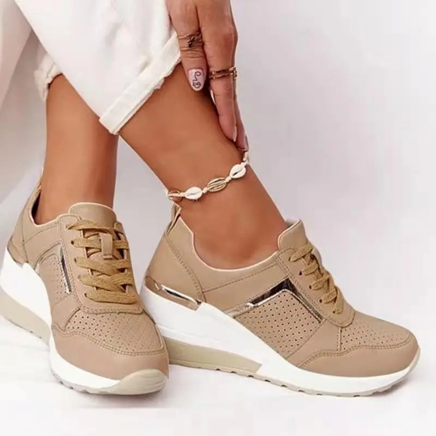 WW | Weiße Leder Atmungsaktive Leichte Schuhe Mit Keilabsatz