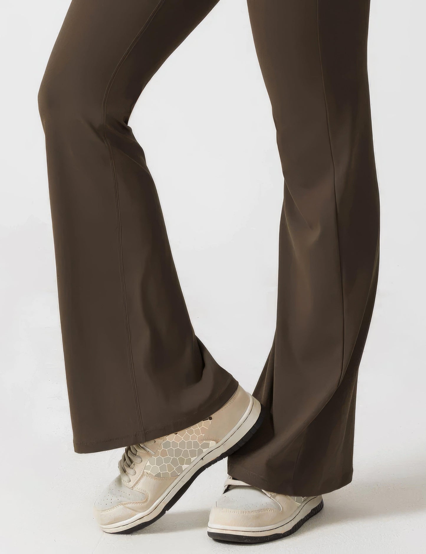 Merche Jumpsuit mit V-förmigem Rücken