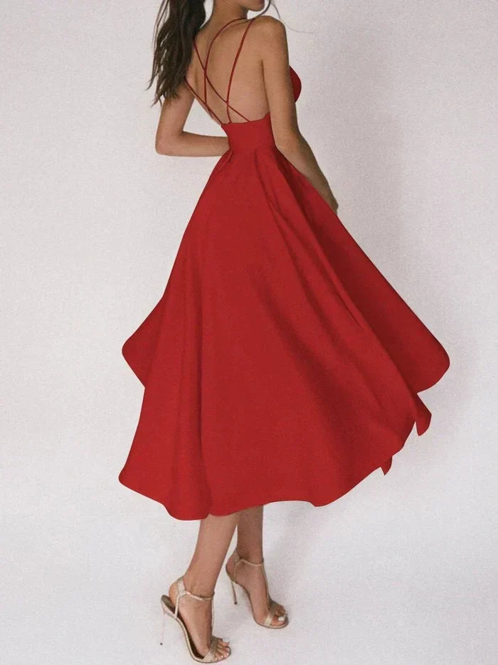 Elegantes Damenkleid mit V-Ausschnitt