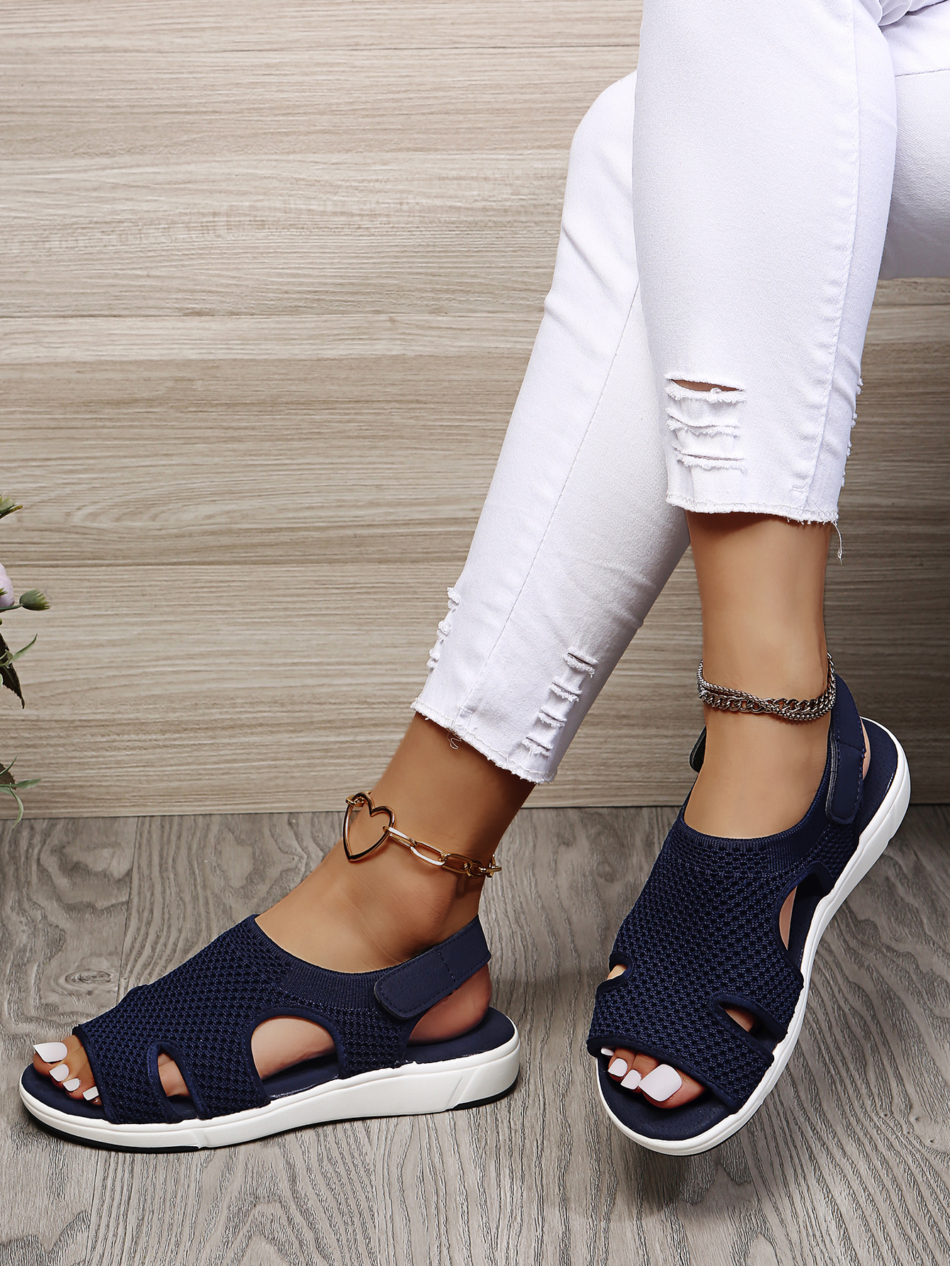 Merche-Sandalen – Atmungsaktiv & Verstellbar