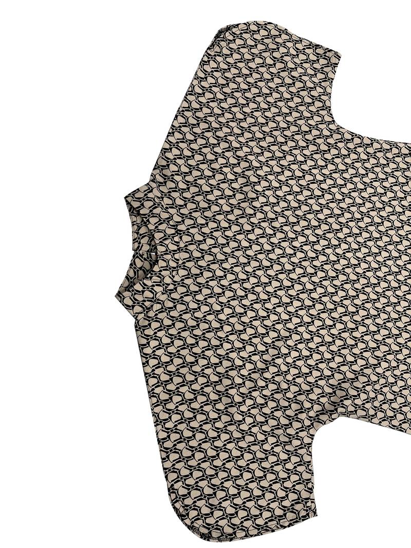 – allover-print-gürtelkleid für frühling und sommer