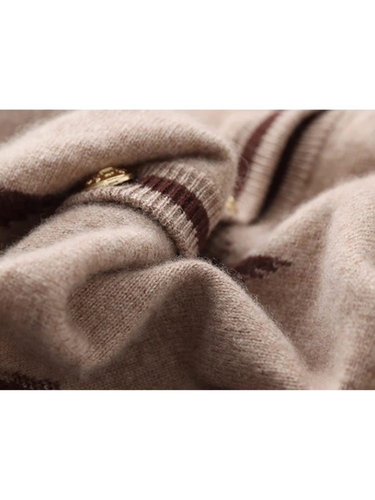 WW | Wollstrickjacke Damen Mit Sternenmuster Und Goldknöpfen