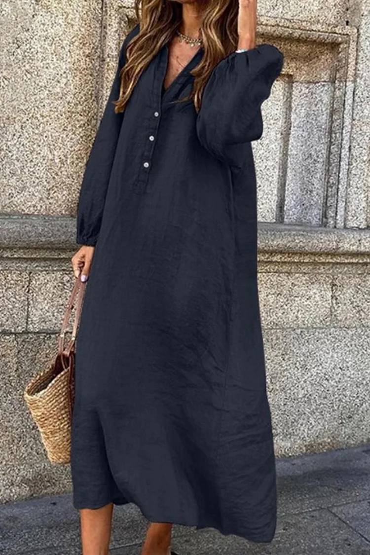 – Einreihiges Kleid aus Baumwollleinen mit V-Ausschnitt