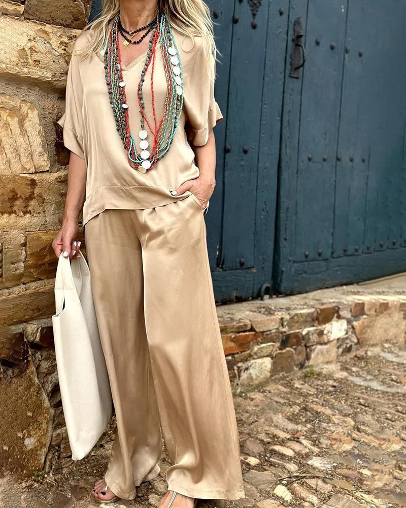 Merche V-Ausschnitt Sommer Set mit einfarbigem Design