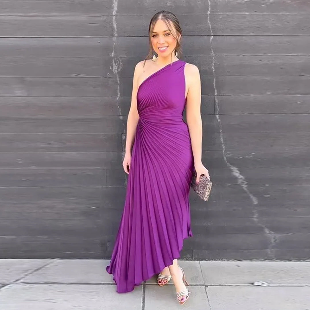 Asymmetrisches One-Shoulder-Plisseekleid
