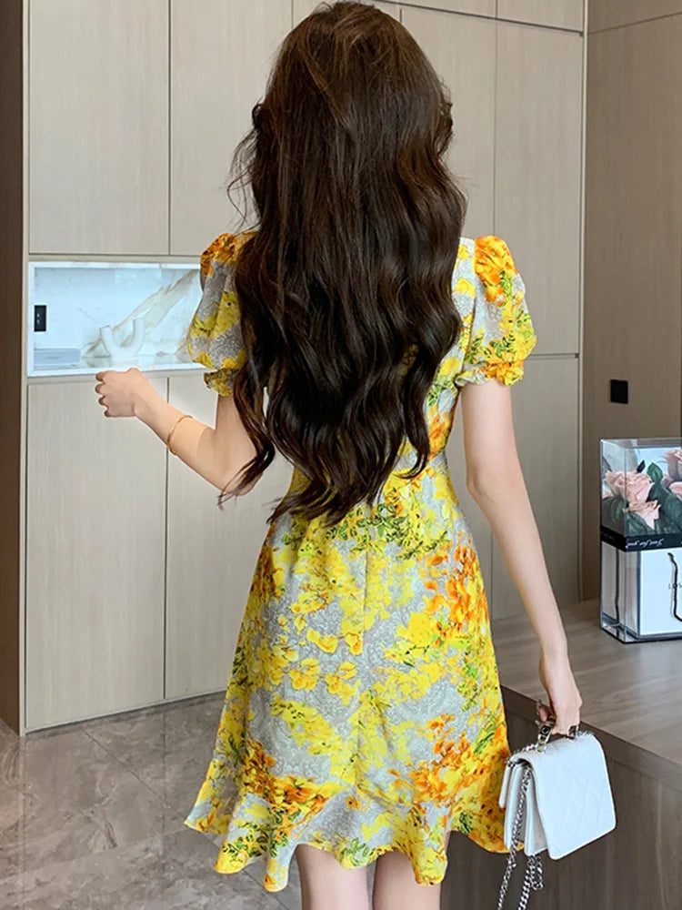 Bohème-Kleid mit floralem Muster