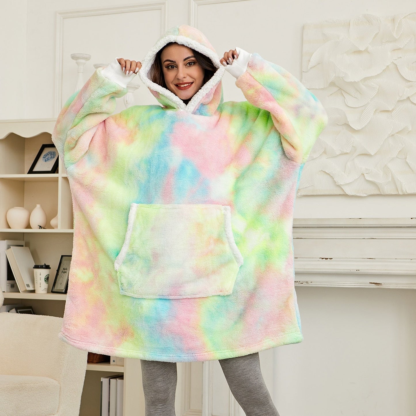 WW | Weicher Kapuzenpulli Und Bequeme Decke in Einem!
