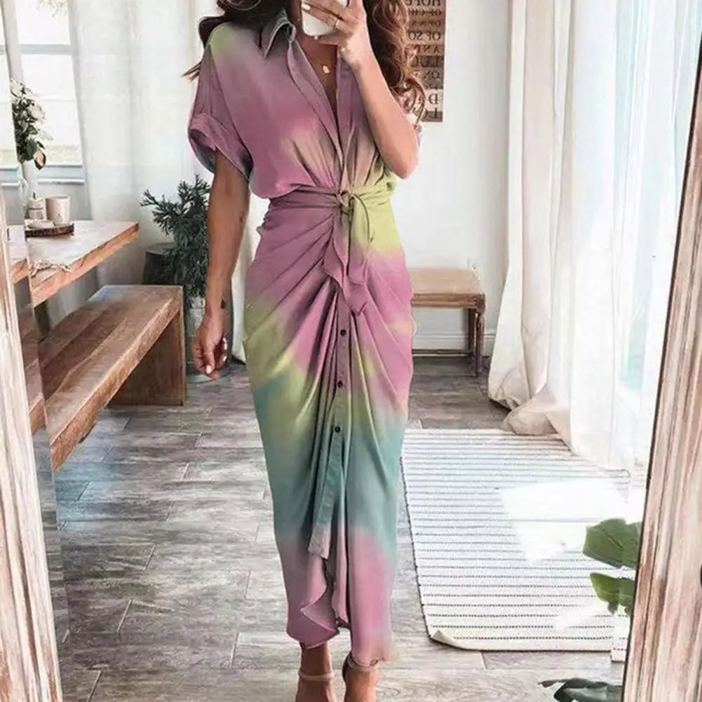 Drapiertes Maxikleid mit Blumenmuster und Umlegekragen