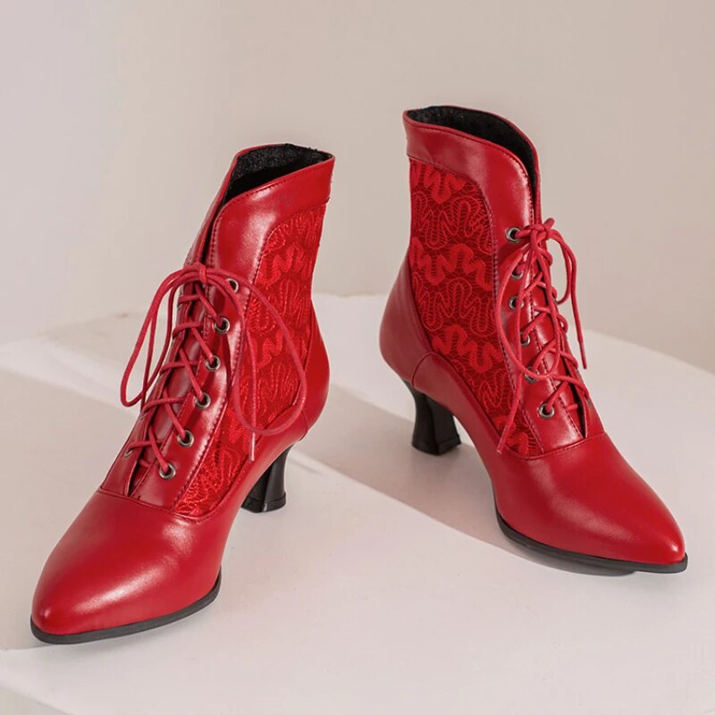 Damen Knöchelstiefel aus Leder mit Spitzenabsätzen