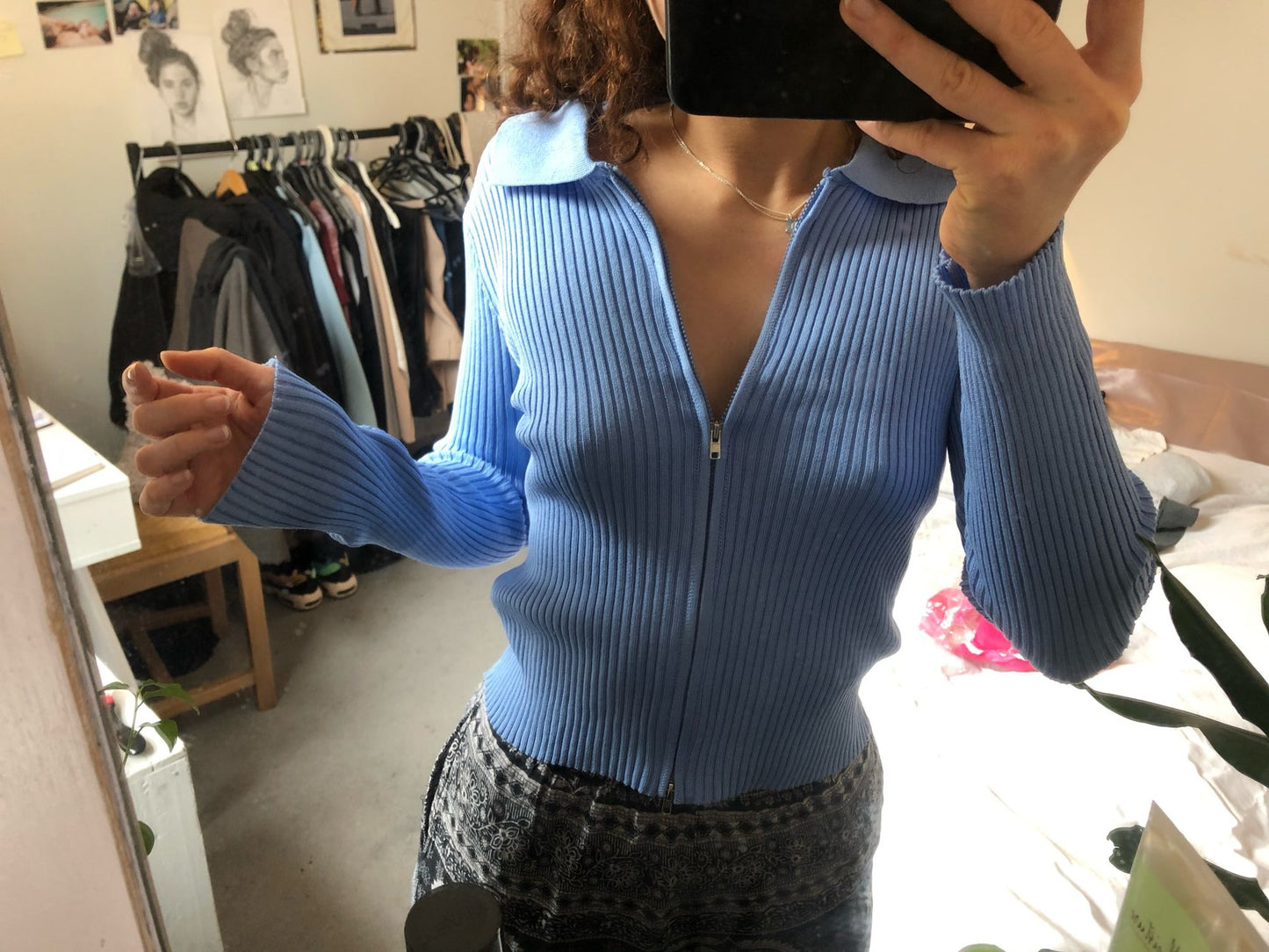 Damen Strickjacke mit Reißverschluss und Kragen Merchesia