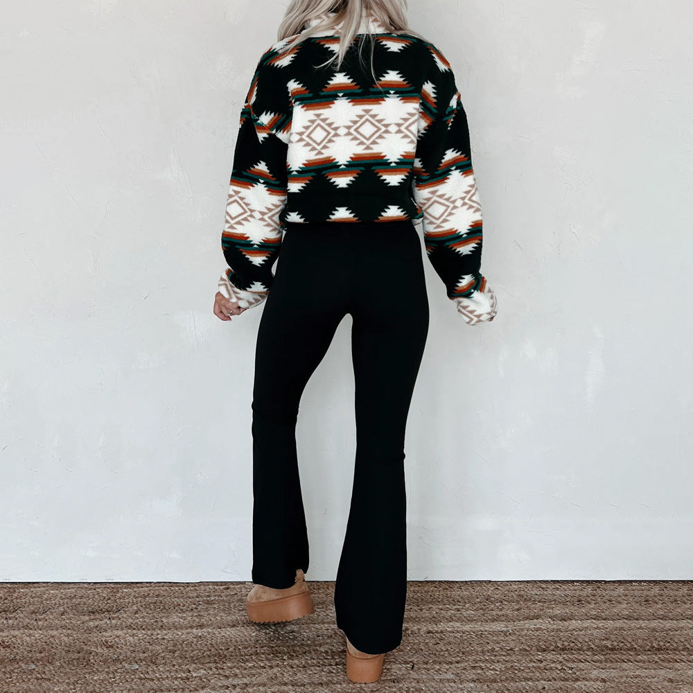 Damen kurzärmlige Fleecejacke im trendigen Ethno-Design Merchesia