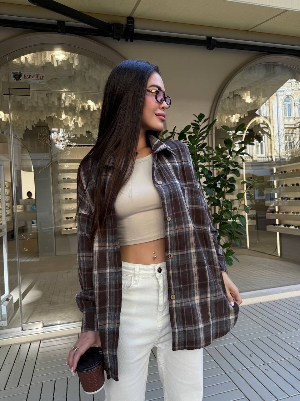 Damen lässige Karottenjeans mit hohem Bund und weitem Bein Merchesia