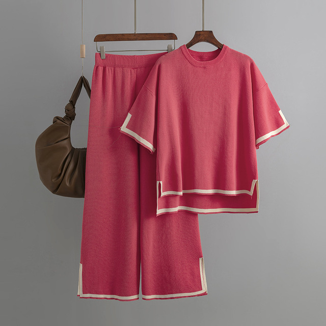 WW | Zweiteiliges Set Aus Dehnbarem, Weichem Material