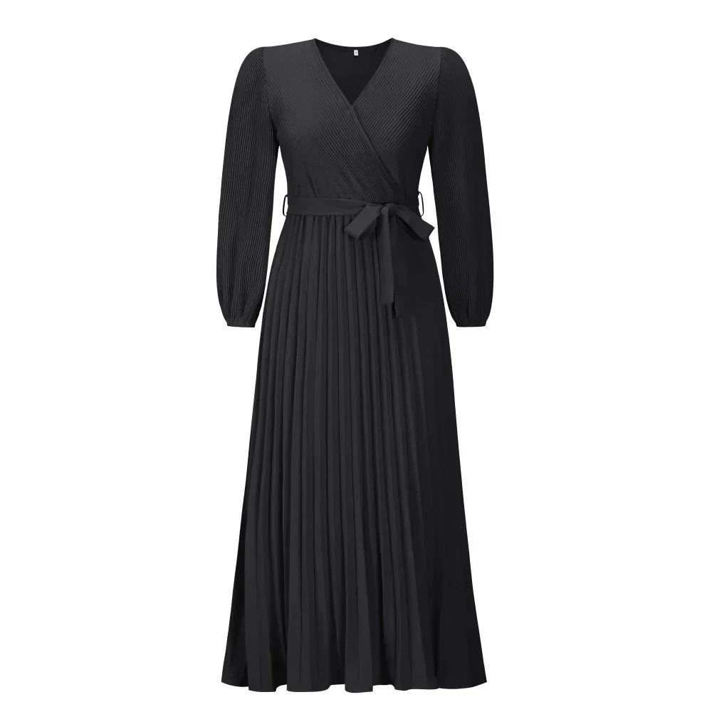 Langärmliges Plisseekleid in Maxilänge mit Taillenband