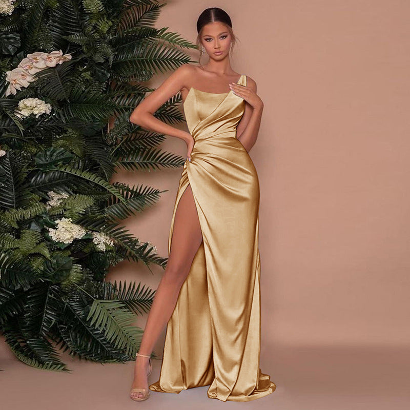 Satin Maxi Ballkleider