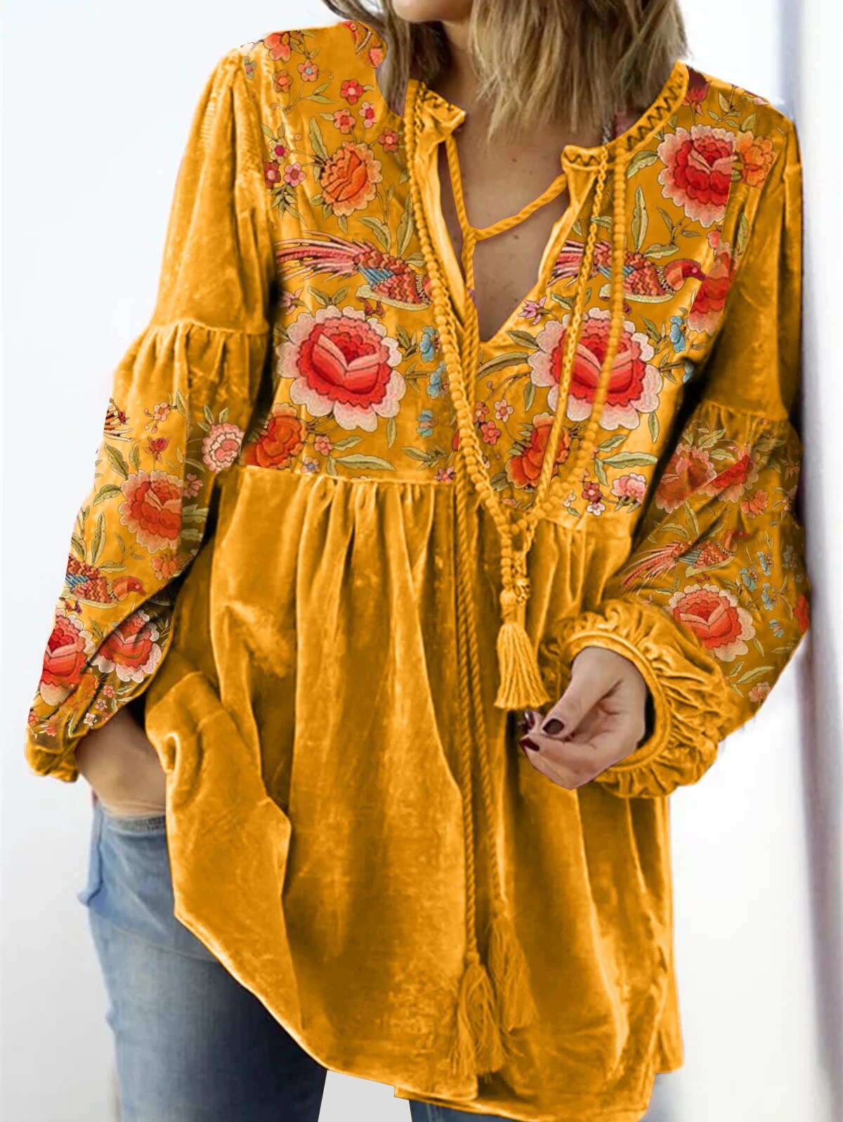 WW | Weinlese Print V-ausschnitt Pullover