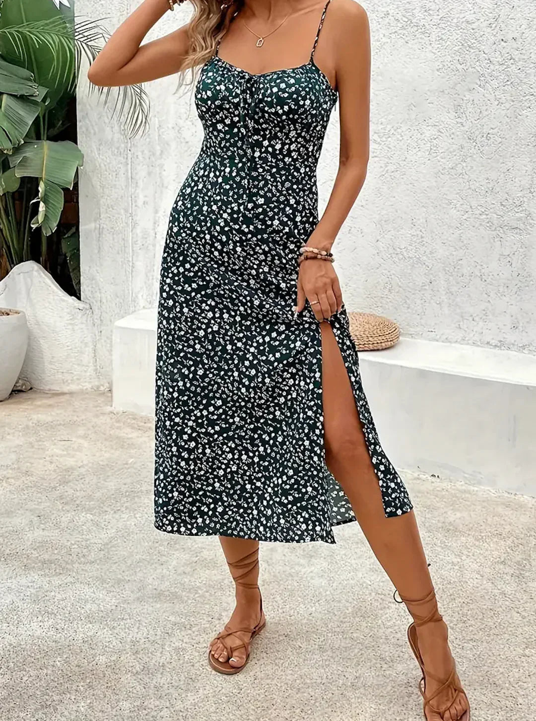 Anmutiger Fruhlingszauber Luftiges Blumen-Trägerkleid