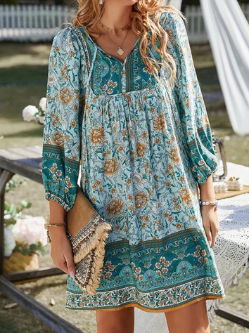 – boho-kleid mit vintage-blumendruck