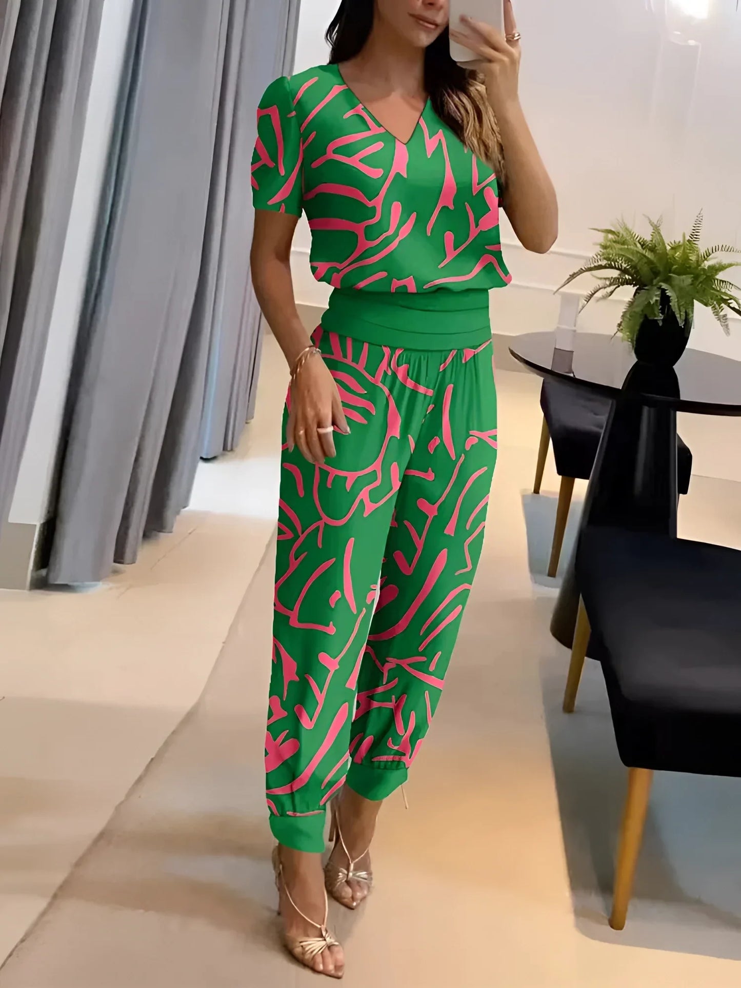 Merche V-Ausschnitt Bluse & Elastik-Hosen - Sommer Chic Zweiteiler