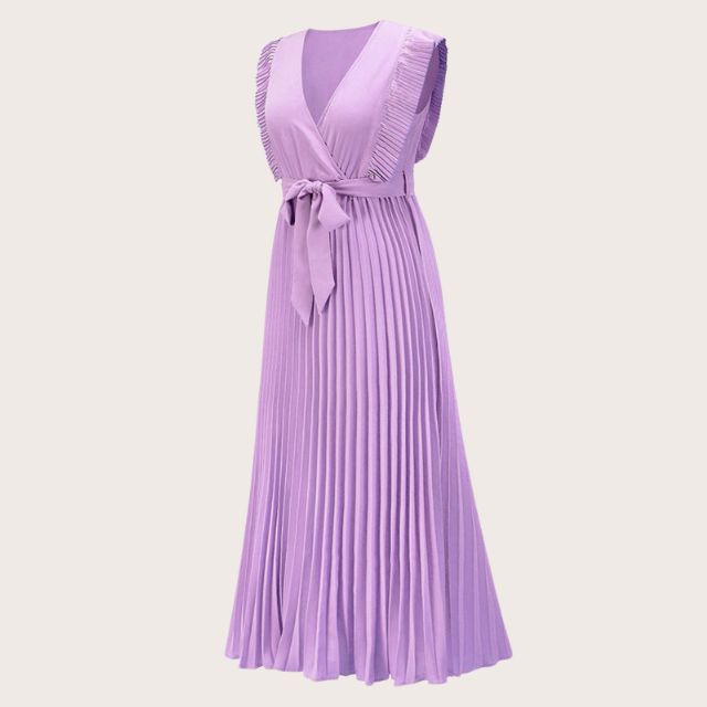 Plissiertes Maxikleid mit Rüschenbesatz und Taillenbindung