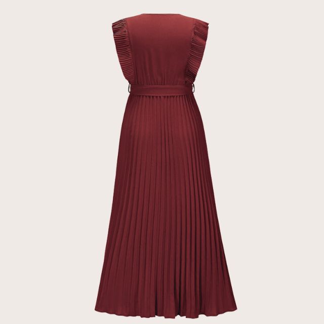 Plissiertes Maxikleid mit Rüschenbesatz und Taillenbindung