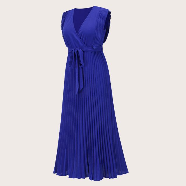 Plissiertes Maxikleid mit Rüschenbesatz und Taillenbindung