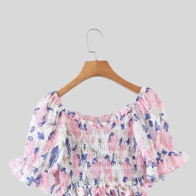 Blumenkleid mit Puffärmeln