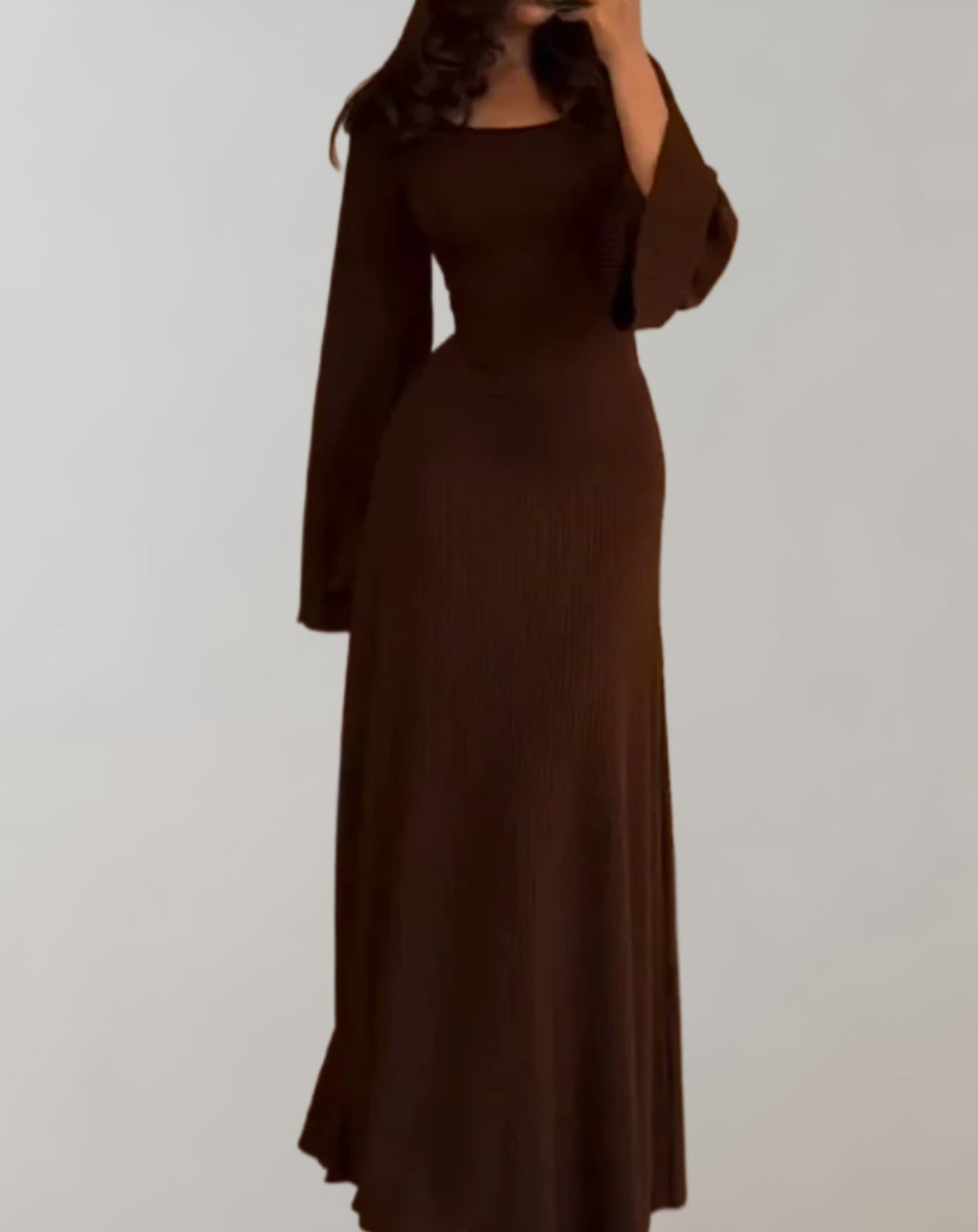 bodycon Kleid mit langen Ärmeln und rundem Ausschnitt für Damen | Noemie