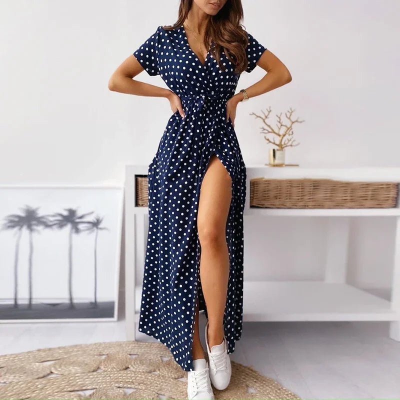 Boho Strandkleid mit V-Ausschnitt und kurzen Ärmeln