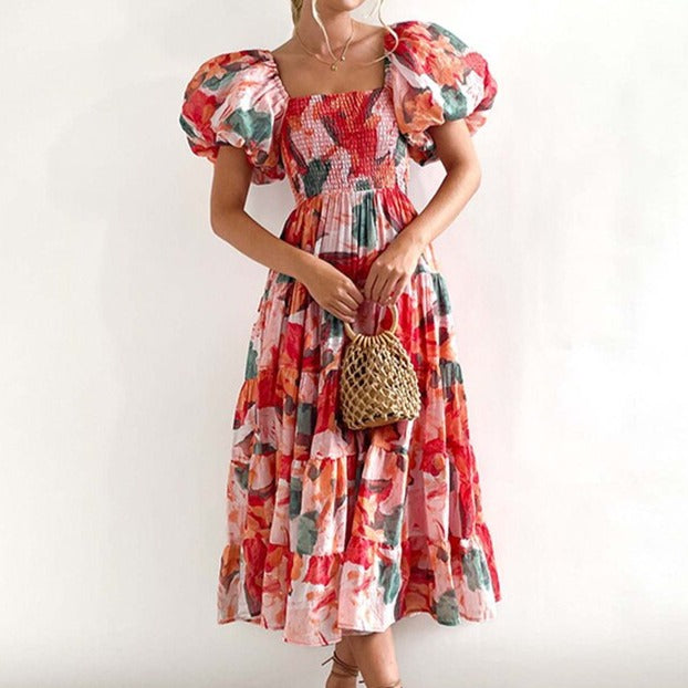 Blumiges Maxikleid mit Puffärmeln